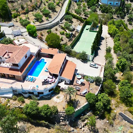 Casa Jane Large 7 Bed With Private Pool And Tennis Court